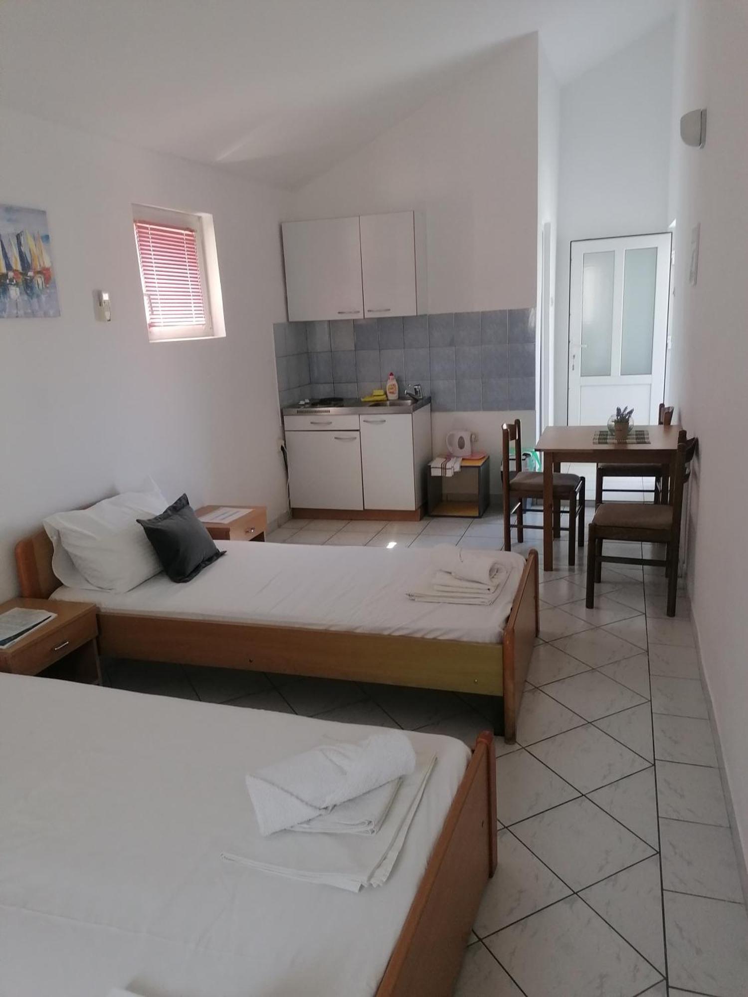 Iva Apartments Podaca Ngoại thất bức ảnh